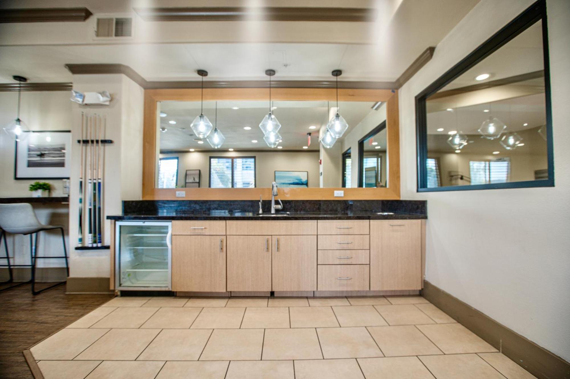 Cozy 2bd Retreat In Marinadelrey!free Parking&pool Appartement